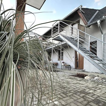 Apartment Nela Pavcina Lehota  Exterior photo